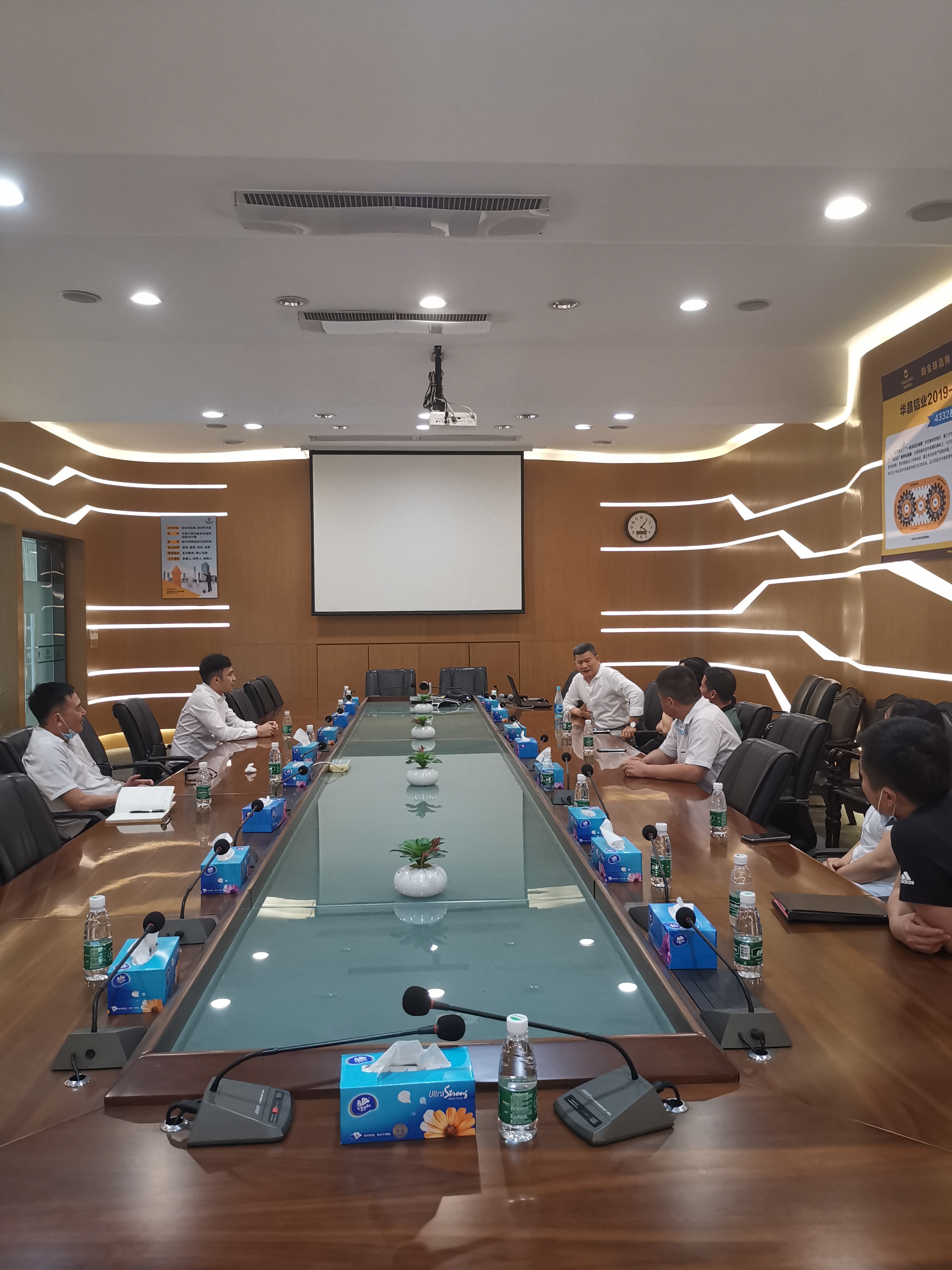强强联手!南宫NG28铝业集团与顶固集团告竣细密相助关系