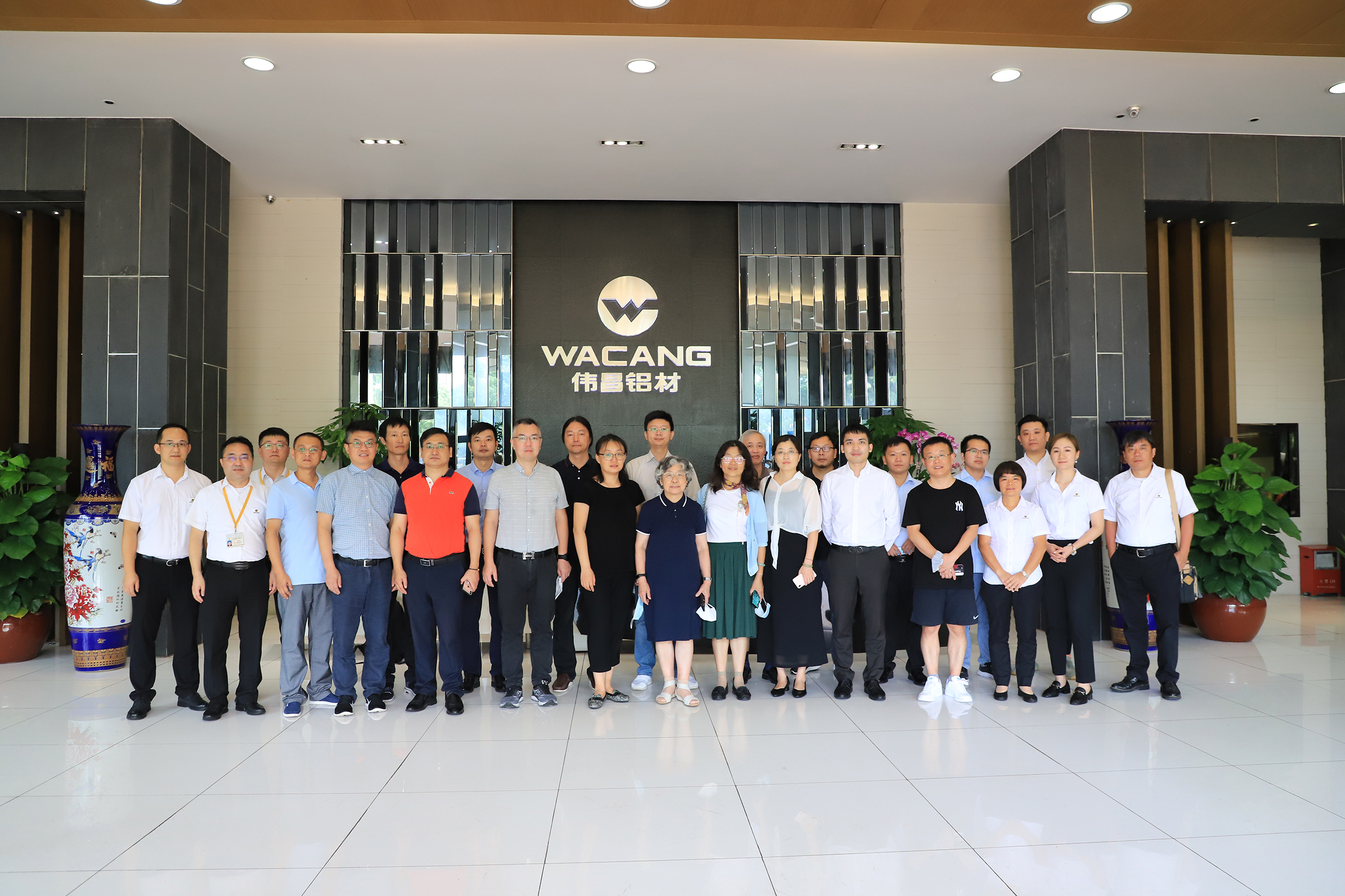 伟昌铝材携手上海市修建学会，，，，探索国际设计接轨之铝，，，，共筑都会新标杆